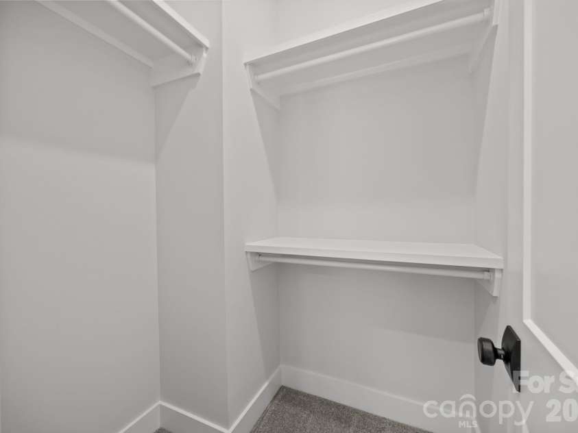 116 Taylors Garden Way, Statesville, NC 28625.  MLS# CAR4341025, YatesRealty ID 2960. 