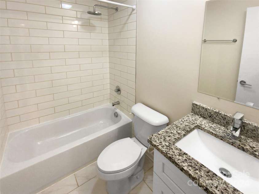 1913 Herrin Avenue, Charlotte, NC 28205.  MLS# CAR4150589, YatesRealty ID 2960. 