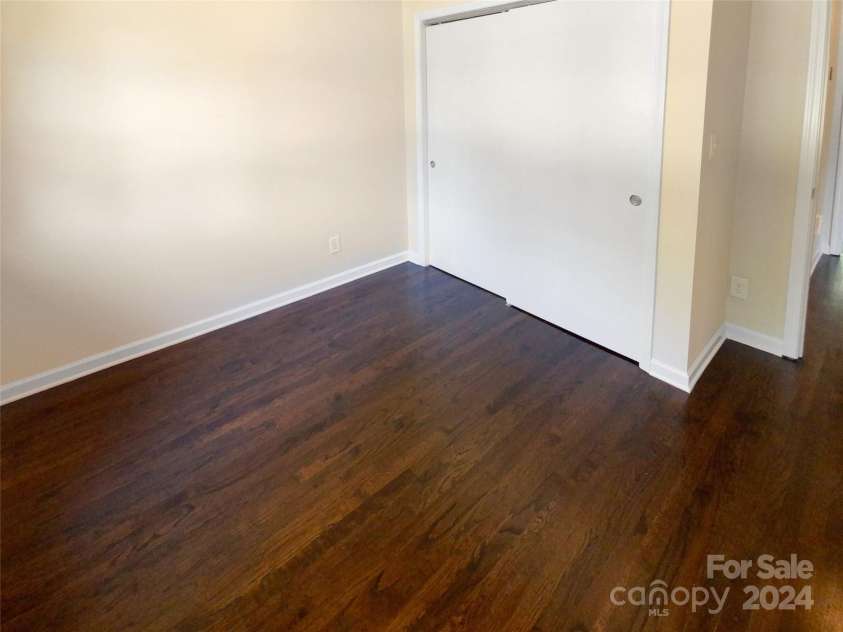1913 Herrin Avenue, Charlotte, NC 28205.  MLS# CAR4150589, YatesRealty ID 2960. 
