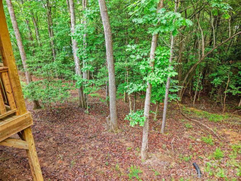 207 Bentley Cove, Murphy, NC 28906.  MLS# CAR4391393, YatesRealty ID 29600. 