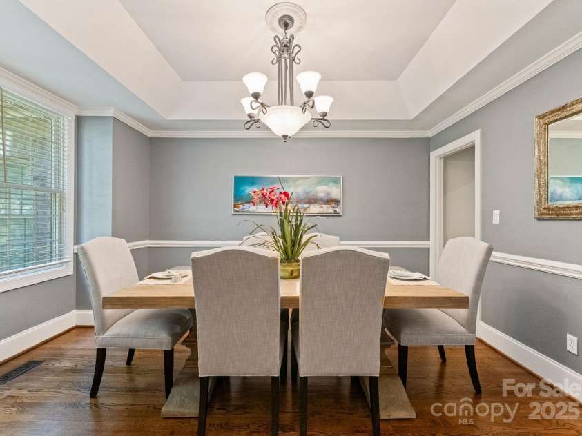 2317 Mt Isle Harbor Drive, Charlotte, NC 28214.  MLS# CAR4287530, YatesRealty ID 29600. 