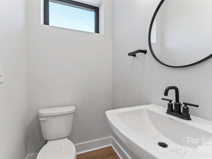 3441 Byrnes Street, Charlotte, NC 28205.  MLS# CAR4241240, YatesRealty ID 29601. 