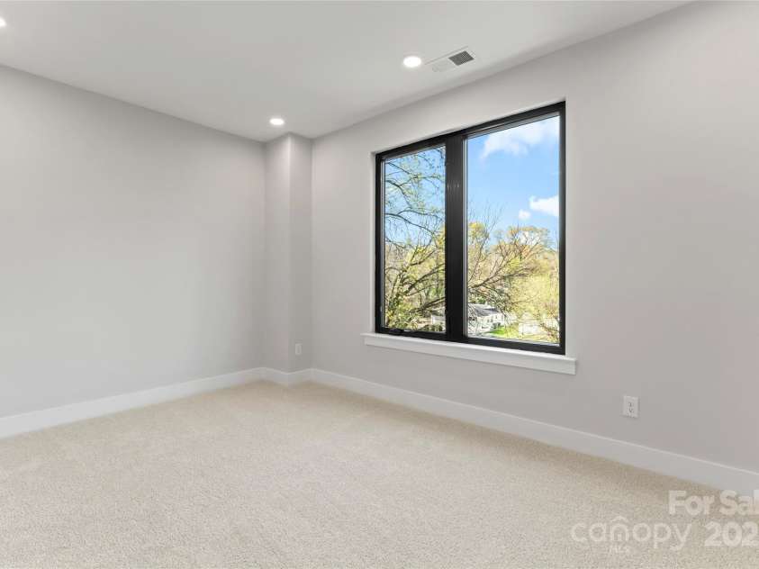 3441 Byrnes Street, Charlotte, NC 28205.  MLS# CAR4241240, YatesRealty ID 29601. 