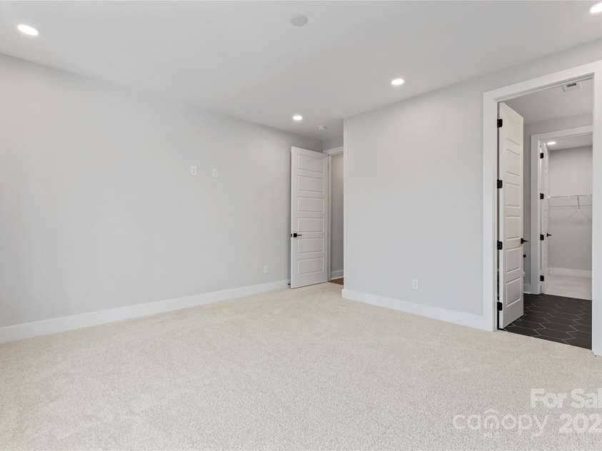 3441 Byrnes Street, Charlotte, NC 28205.  MLS# CAR4241240, YatesRealty ID 29601. 