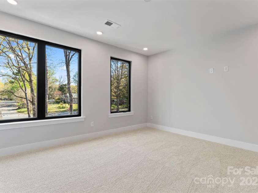 3441 Byrnes Street, Charlotte, NC 28205.  MLS# CAR4241240, YatesRealty ID 29601. 