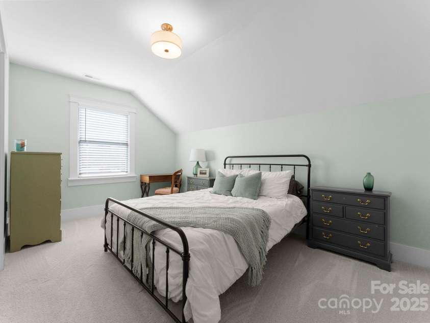 1751 Merriman Avenue, Charlotte, NC 28203.  MLS# CAR4246707, YatesRealty ID 29602. 