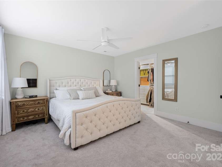1751 Merriman Avenue, Charlotte, NC 28203.  MLS# CAR4307833, YatesRealty ID 29602. Primary bedroom on upper floor