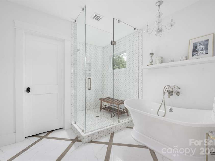 1751 Merriman Avenue, Charlotte, NC 28203.  MLS# CAR4307833, YatesRealty ID 29602. Primary master bath on the upper floor