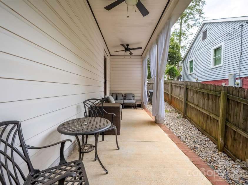 1751 Merriman Avenue, Charlotte, NC 28203.  MLS# CAR4307833, YatesRealty ID 29602. Side porch