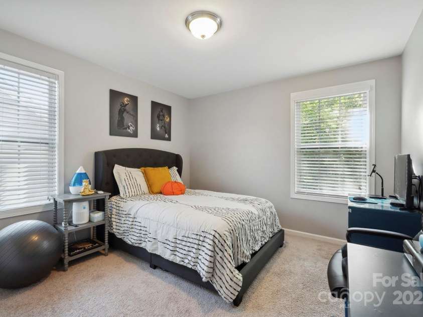 13402 David Jennings Avenue, Charlotte, NC 28213.  MLS# CAR4249699, YatesRealty ID 29603. 