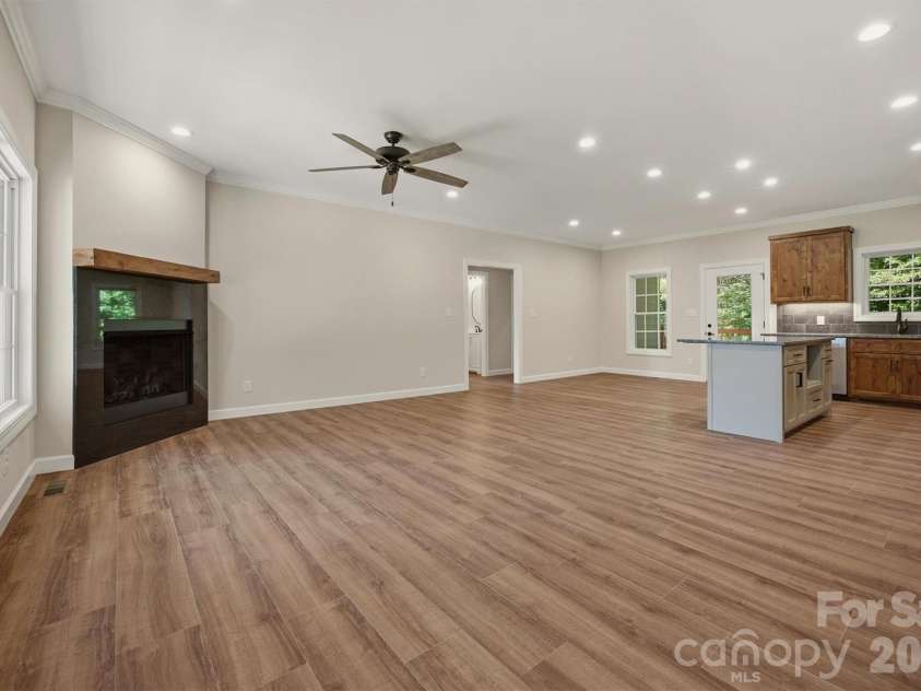 107 Meadow View Street, Morganton, NC 28655.  MLS# CAR4388143, YatesRealty ID 29604. 