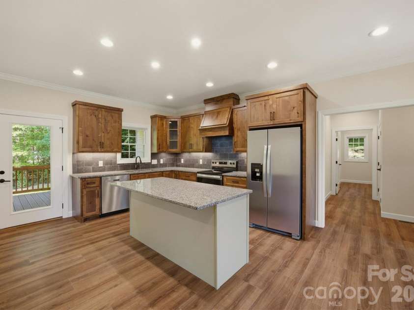 107 Meadow View Street, Morganton, NC 28655.  MLS# CAR4388143, YatesRealty ID 29604. 