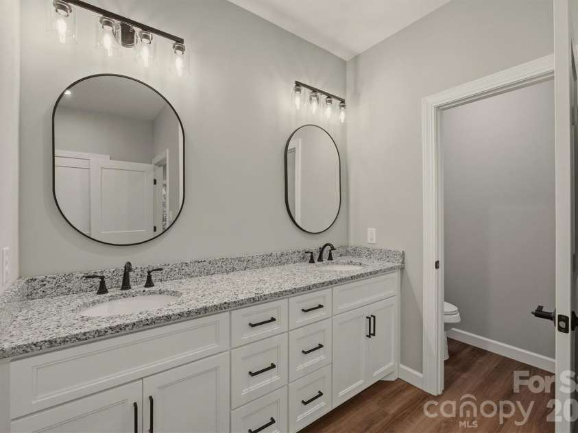 107 Meadow View Street, Morganton, NC 28655.  MLS# CAR4388143, YatesRealty ID 29604. 