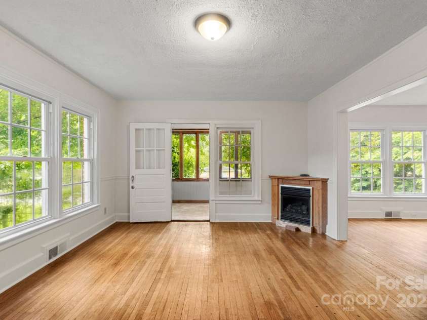 728 Blanton Street, Shelby, NC 28150.  MLS# CAR4274982, YatesRealty ID 29604. There are large windows that bring in tons of natural light!