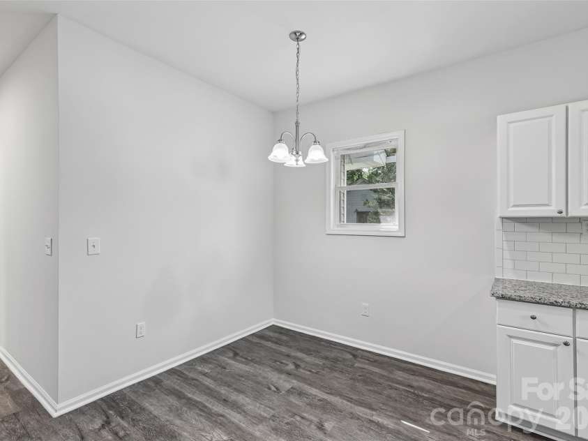 2509 Gardner Street, Gastonia, NC 28056.  MLS# CAR4387346, YatesRealty ID 29605. Dining Area