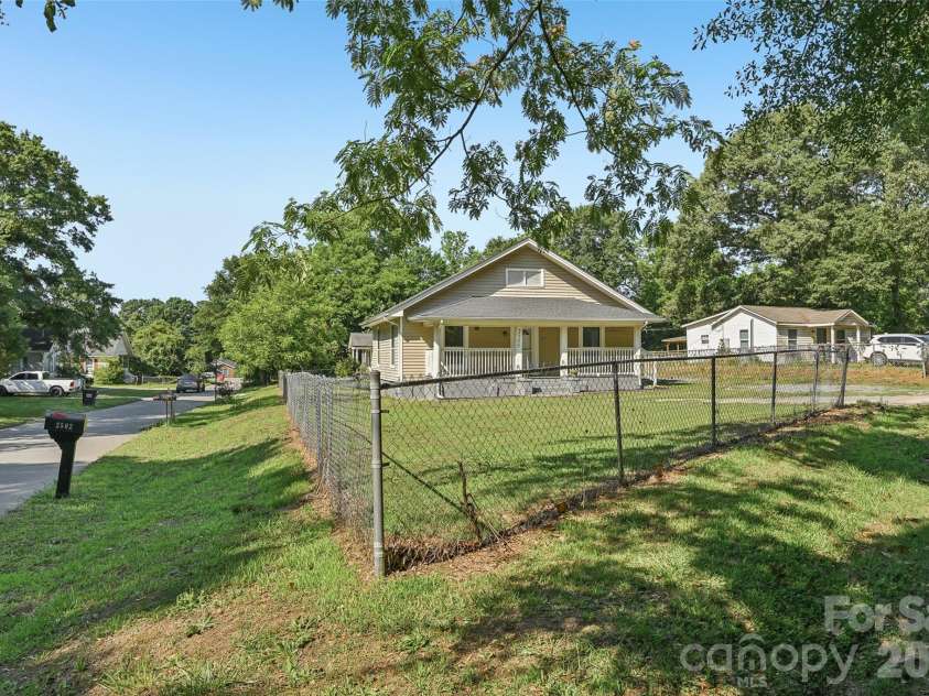 2509 Gardner Street, Gastonia, NC 28056.  MLS# CAR4387346, YatesRealty ID 29605. Front Exterior
