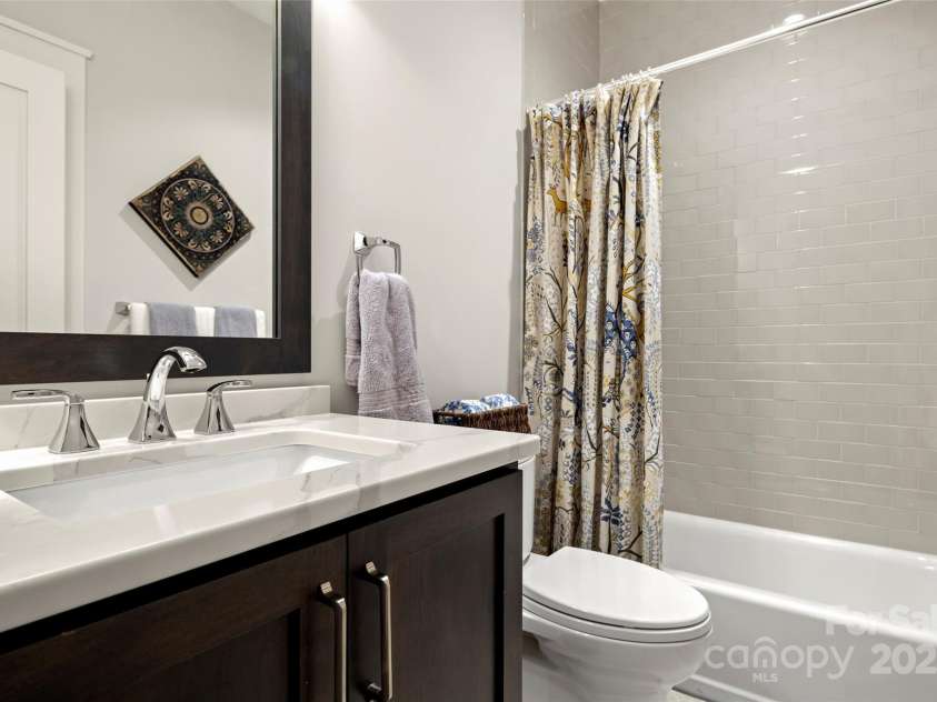 6 Starwood Valley Trail, Arden, NC 28704.  MLS# CAR4277561, YatesRealty ID 29605. Guest Bath