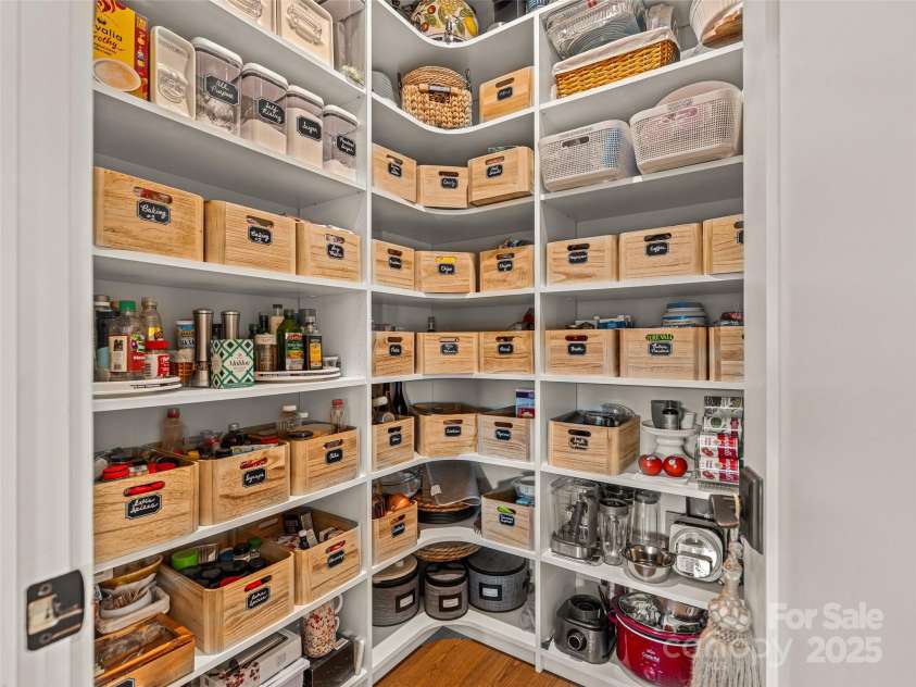 6 Starwood Valley Trail, Arden, NC 28704.  MLS# CAR4329581, YatesRealty ID 29605. Walk in pantry 