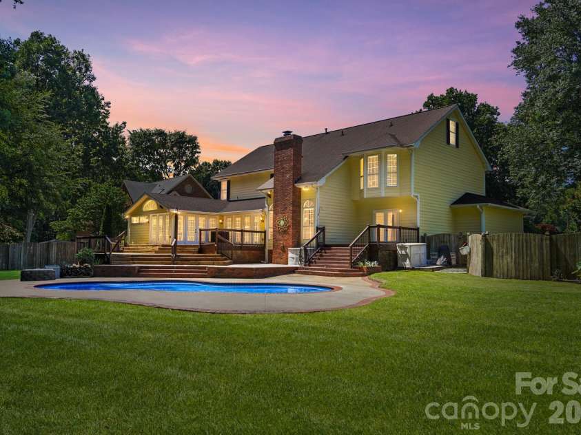 12816 Hidden Hills Lane, Mint Hill, NC 28227.  MLS# CAR4390541, YatesRealty ID 29606. 
