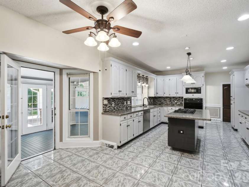 12816 Hidden Hills Lane, Mint Hill, NC 28227.  MLS# CAR4390541, YatesRealty ID 29606. 