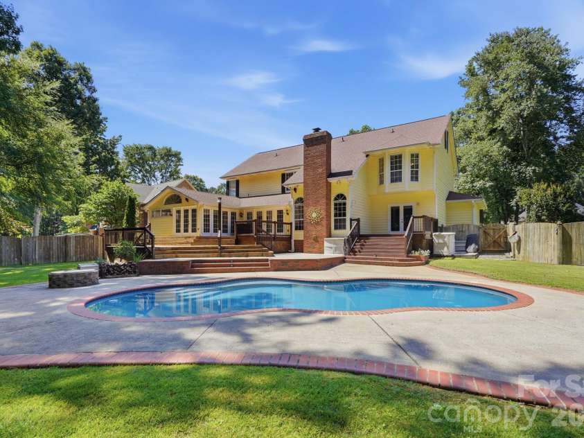 12816 Hidden Hills Lane, Mint Hill, NC 28227.  MLS# CAR4390541, YatesRealty ID 29606. 