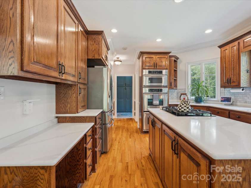 4050 Muirfield Drive, Cherryville, NC 28021.  MLS# CAR4281402, YatesRealty ID 29606. 