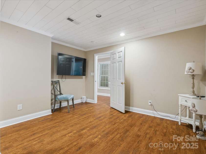 4050 Muirfield Drive, Cherryville, NC 28021.  MLS# CAR4281402, YatesRealty ID 29606. 