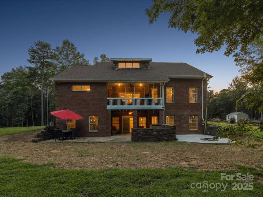 4050 Muirfield Drive, Cherryville, NC 28021.  MLS# CAR4281402, YatesRealty ID 29606. 