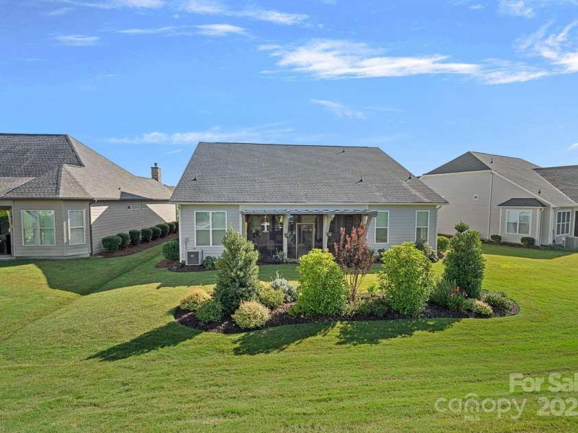 12018 Cove Court, Charlotte, NC 28278.  MLS# CAR4277468, YatesRealty ID 29607. 