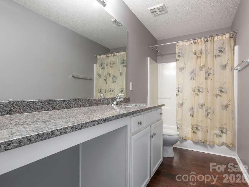 3926 Cameron Creek Drive, Matthews, NC 28105.  MLS# CAR4388932, YatesRealty ID 29608. 