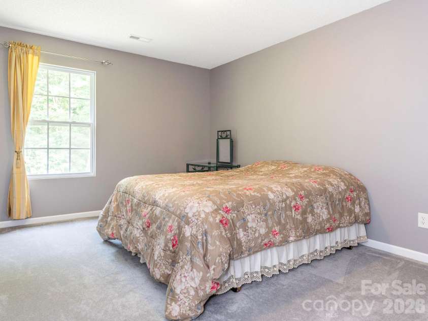 3926 Cameron Creek Drive, Matthews, NC 28105.  MLS# CAR4388932, YatesRealty ID 29608. 