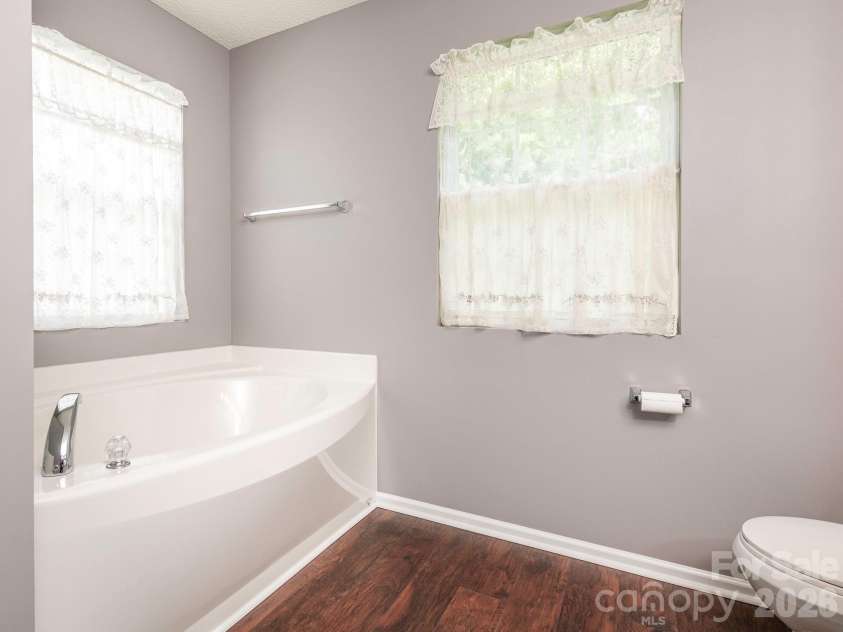 3926 Cameron Creek Drive, Matthews, NC 28105.  MLS# CAR4388932, YatesRealty ID 29608. 