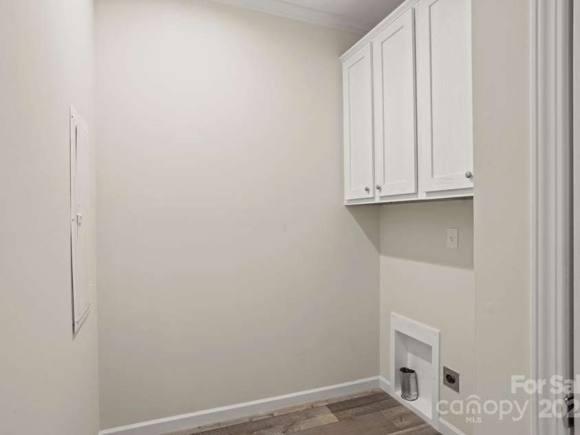 123 Bellamy Road, Asheville, NC 28806.  MLS# CAR4283195, YatesRealty ID 29609. 