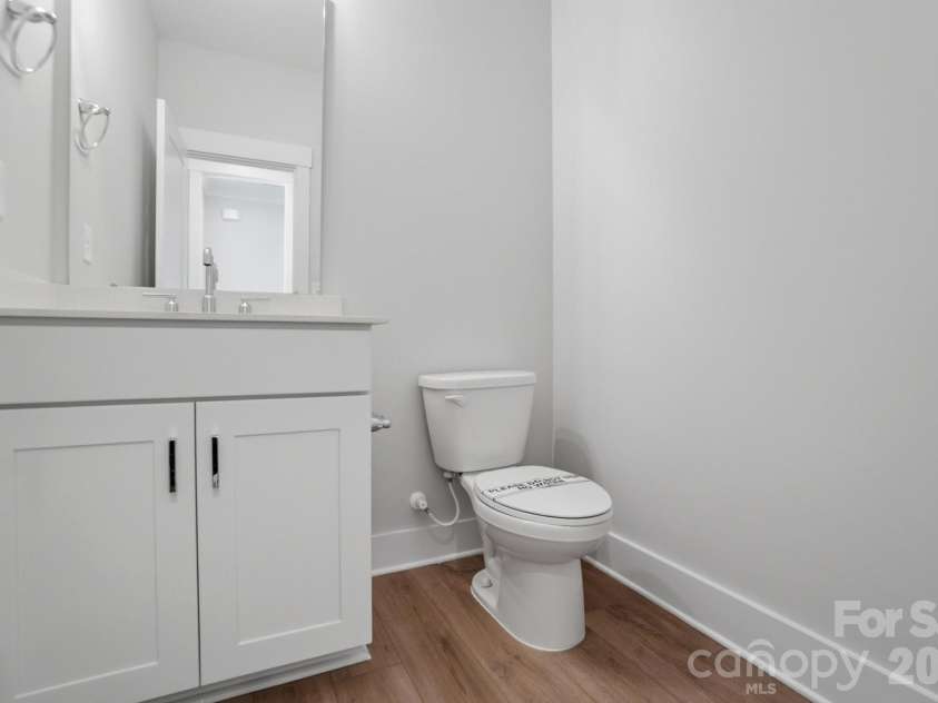 5054 McLaughlin Loop, Waxhaw, NC 28173.  MLS# CAR4329156, YatesRealty ID 29609. Guest suite on main