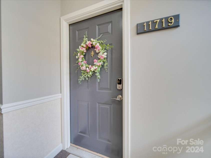 11719 Ridgeway Park Drive, Charlotte, NC 28277.  MLS# CAR4189835, YatesRealty ID 2961. 