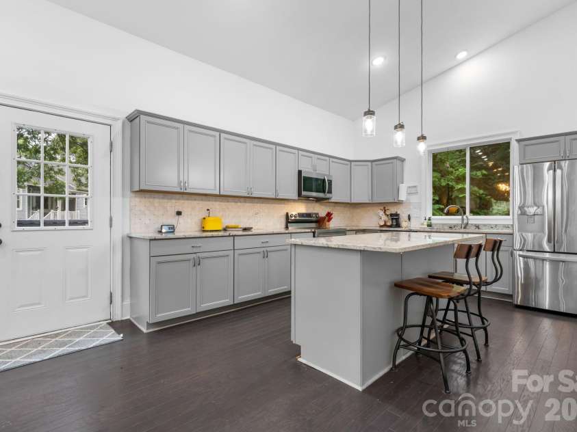 329 F Street, Newton, NC 28658.  MLS# CAR4390709, YatesRealty ID 29611. 
