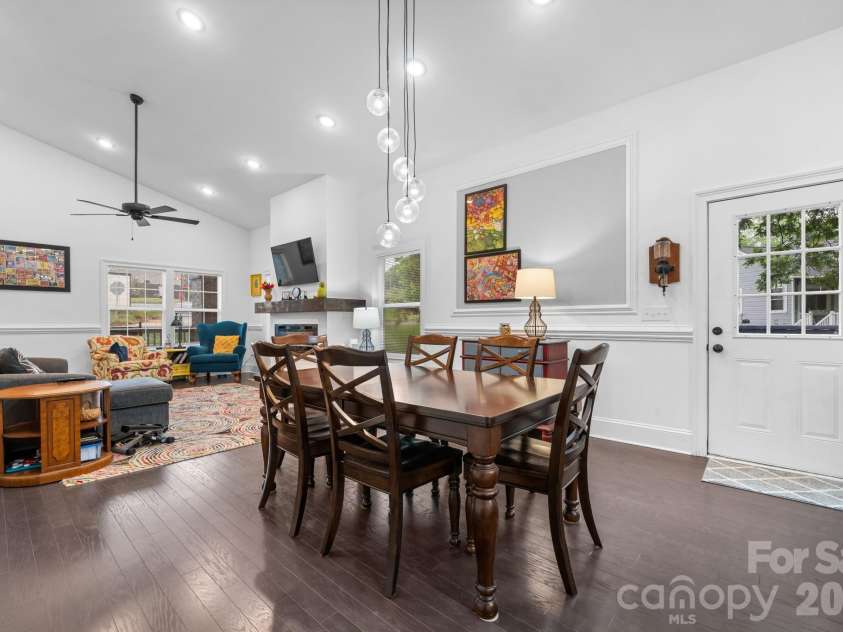 329 F Street, Newton, NC 28658.  MLS# CAR4390709, YatesRealty ID 29611. 