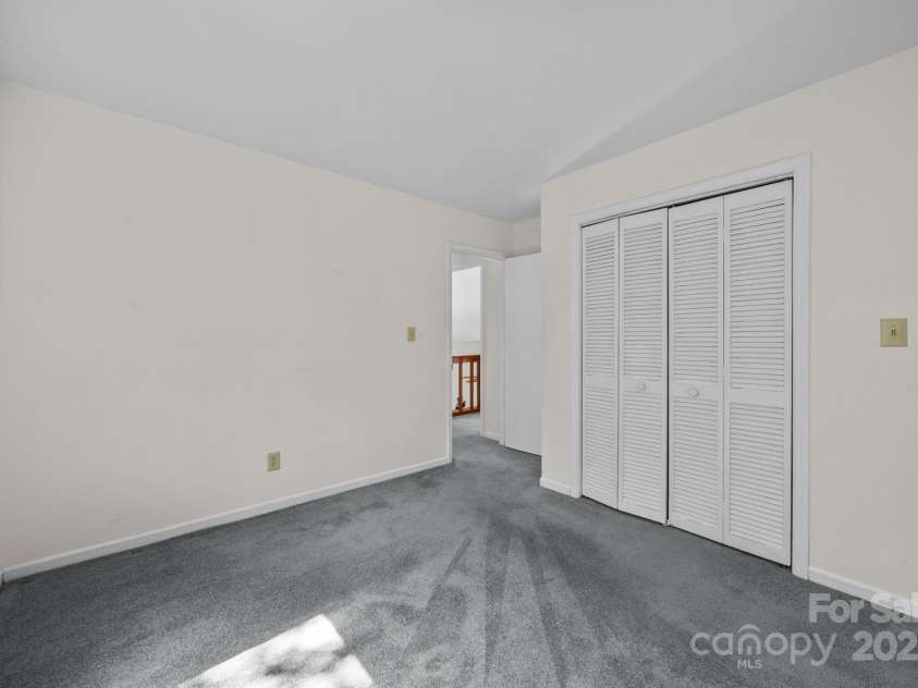 9008 St Croix Lane, Charlotte, NC 28277.  MLS# CAR4279557, YatesRealty ID 29611. 