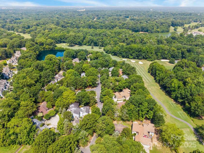 9008 St Croix Lane, Charlotte, NC 28277.  MLS# CAR4279557, YatesRealty ID 29611. 