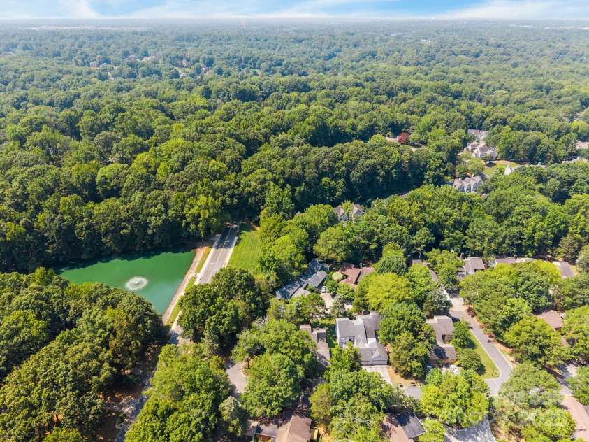 9008 St Croix Lane, Charlotte, NC 28277.  MLS# CAR4279557, YatesRealty ID 29611. 