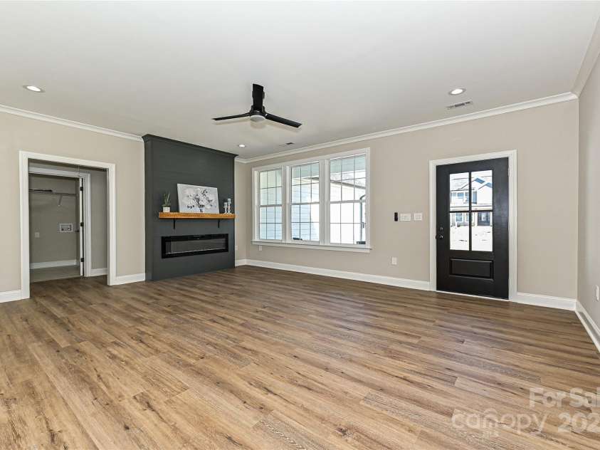 603 Elm Street, Cherryville, NC 28021.  MLS# CAR4229181, YatesRealty ID 29613. 