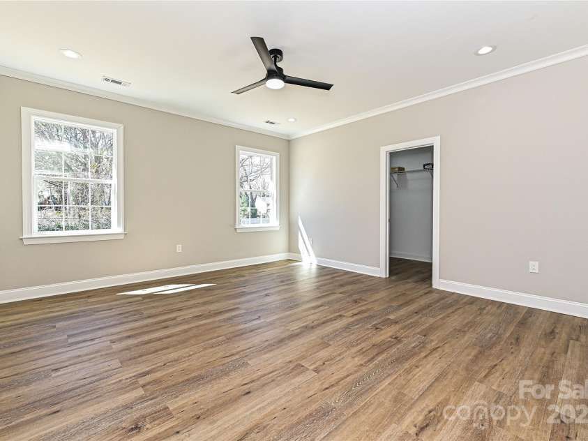 603 Elm Street, Cherryville, NC 28021.  MLS# CAR4229181, YatesRealty ID 29613. 