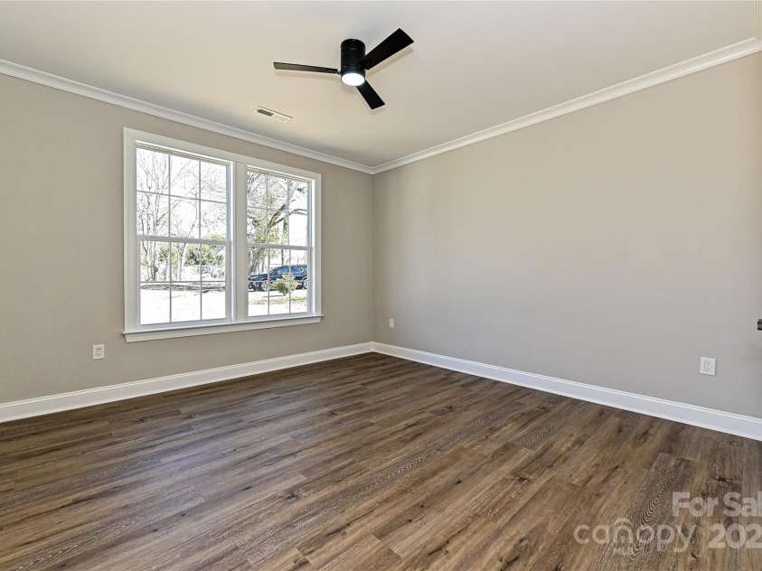 603 Elm Street, Cherryville, NC 28021.  MLS# CAR4229181, YatesRealty ID 29613. 