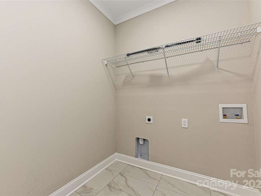 603 Elm Street, Cherryville, NC 28021.  MLS# CAR4229181, YatesRealty ID 29613. 