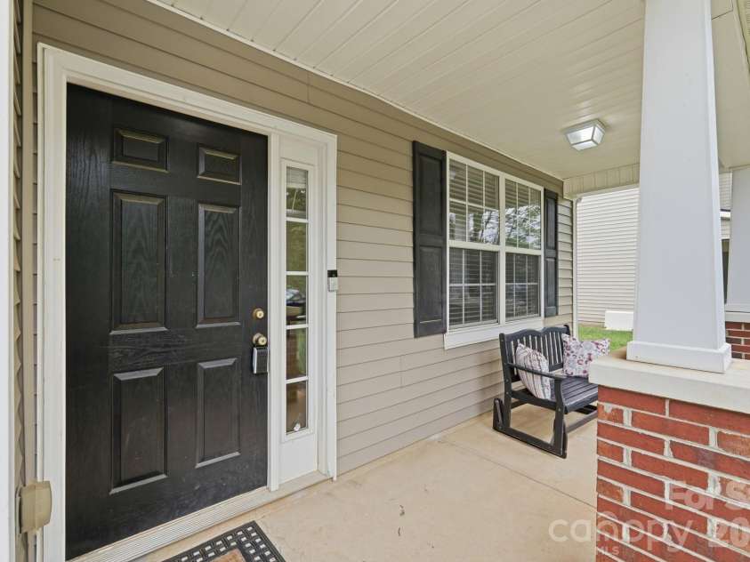 6629 Thistle Down Drive, Harrisburg, NC 28075.  MLS# CAR4367628, YatesRealty ID 29615. 
