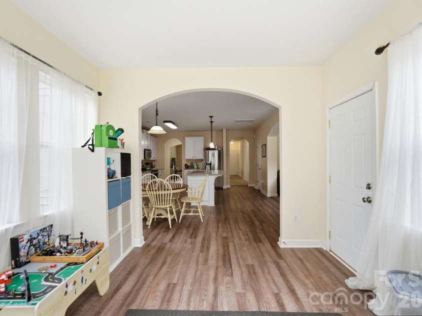 6629 Thistle Down Drive, Harrisburg, NC 28075.  MLS# CAR4367628, YatesRealty ID 29615. 