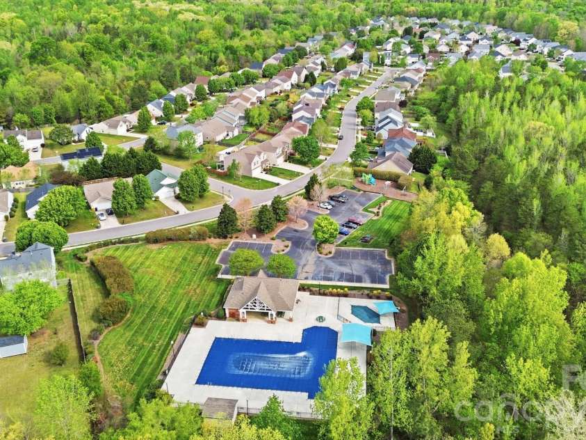 6629 Thistle Down Drive, Harrisburg, NC 28075.  MLS# CAR4367628, YatesRealty ID 29615. 