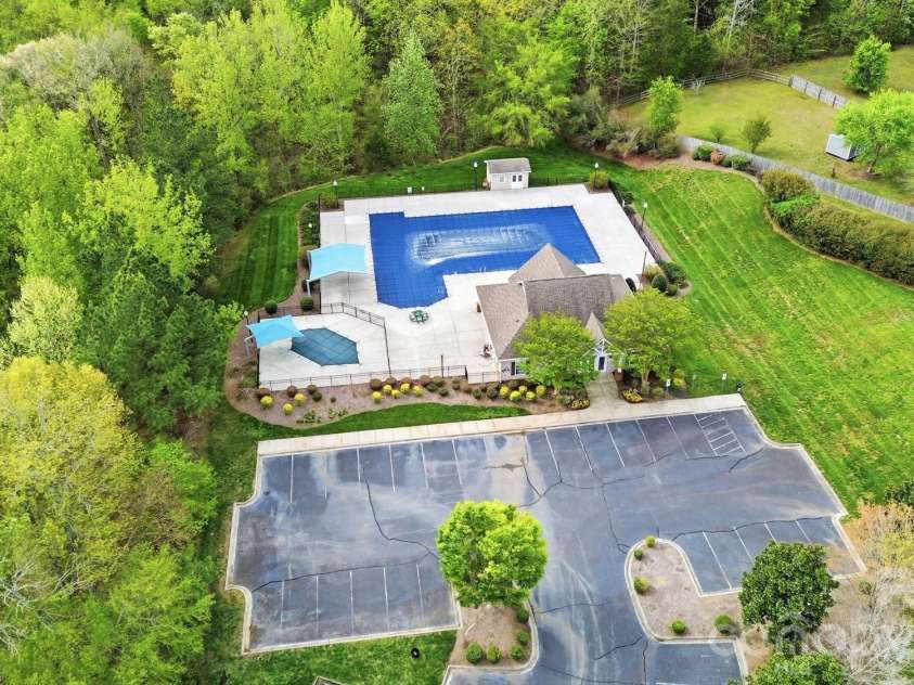 6629 Thistle Down Drive, Harrisburg, NC 28075.  MLS# CAR4367628, YatesRealty ID 29615. 