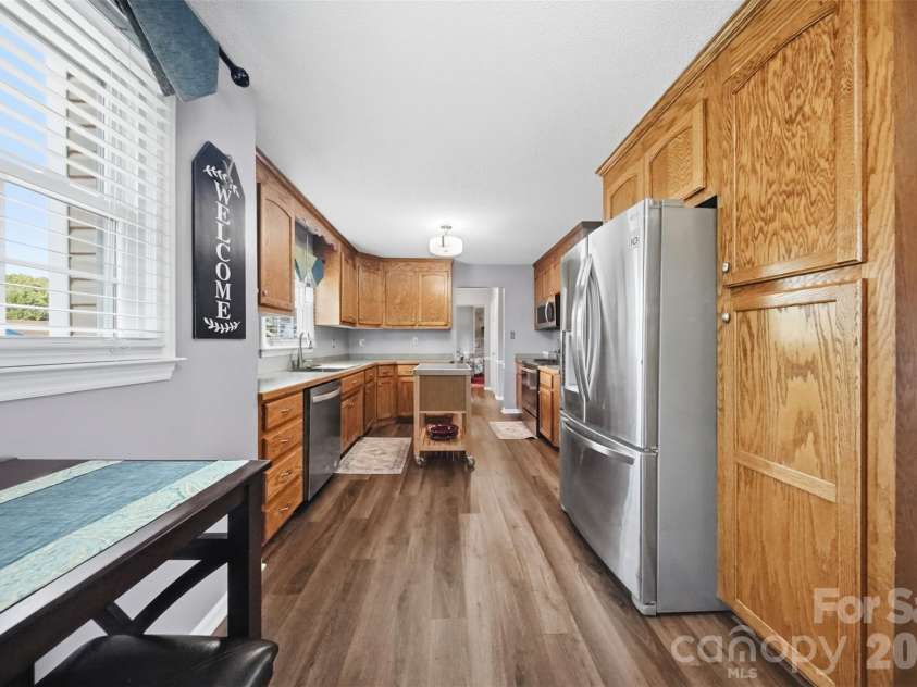 634 Carson Road, Gastonia, NC 28052.  MLS# CAR4388271, YatesRealty ID 29618. 