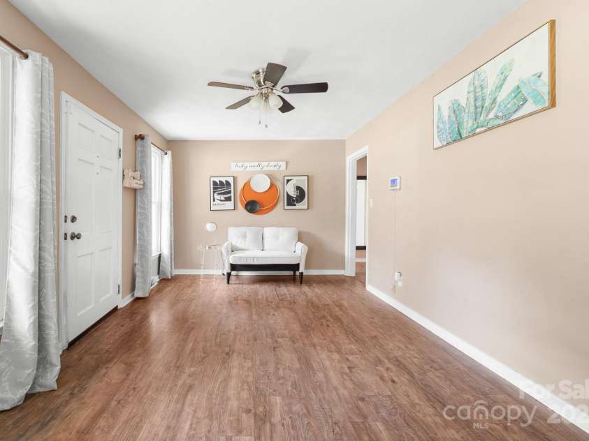 804 Tryon Street, Shelby, NC 28150.  MLS# CAR4280112, YatesRealty ID 29618. 